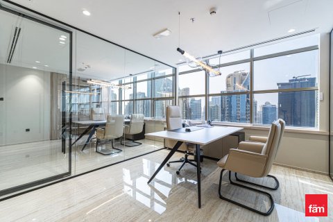 Office til leje i Dubai, UAE 193.9 kvm № 721870 - foto 11