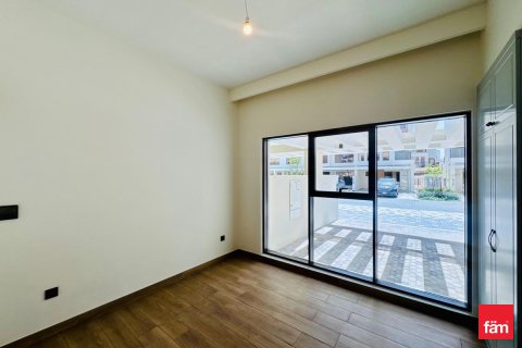 Radový dom v Dubai, SAE 4 spálne, 143.7 m2 č. 721871 - Fotografia 8