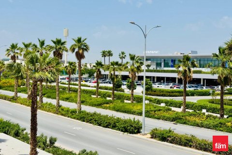 Radový dom v Dubai, SAE 4 spálne, 143.7 m2 č. 721871 - Fotografia 17