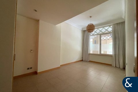 Apartament në Palm Jumeirah, Dubai, Emiratet e Bashkuara Arabe 1 dhomë gjumi, 67 m2. № 667103 - Foto 1