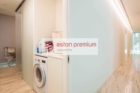 Apartment sa Palm Jumeirah, Dubai, UAE 2 silid-tulugan, 184 sq.m. № 693625 - larawan 17