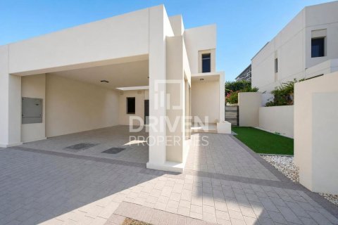 Townhouse de închiriat în Town Square, Dubai, EAU 4 dormitoare, 269.7 mp. №745764 - poză 22