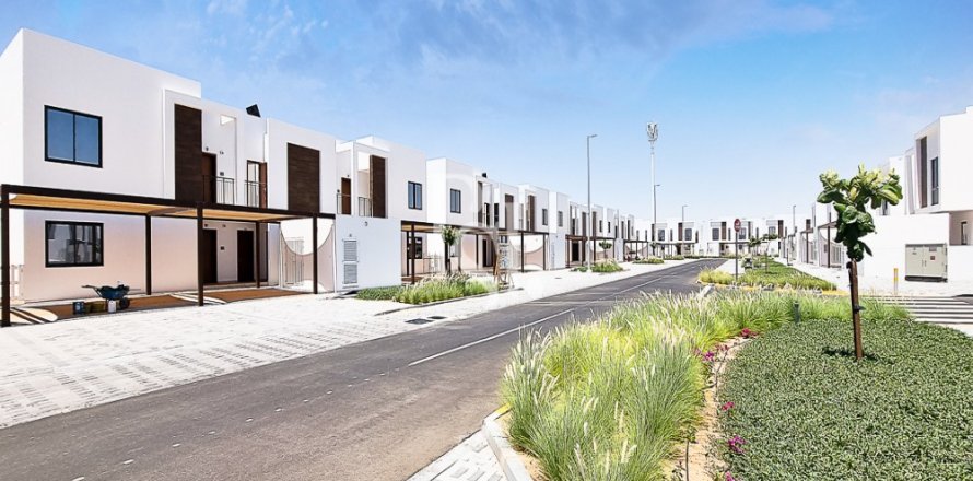 Townhouse sa Al Ghadeer, Abu Dhabi, UAE 3 silid-tulugan, 158 sq.m. № 717067
