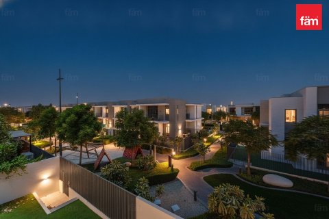 Dubai, UAE의 임대용 빌라 침실 4개, 250.6제곱미터 번호 720408 - 사진 5