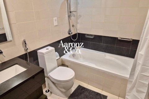 Apartament në Downtown Dubai (Downtown Burj Dubai), Emiratet e Bashkuara Arabe 2 dhoma gjumi, 124 m2. № 751518 - Foto 15
