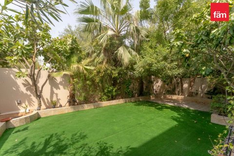 Řadový dům v Dubai, SAE 4 ložnice, 306.6 m² Č.: 751487 - fotografie 20