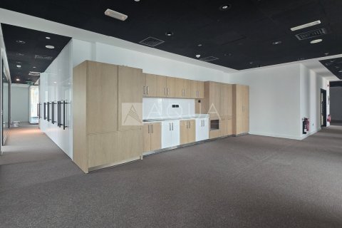 Kancelária v Dubai Marina, SAE 666.9 m2 č. 751516 - Fotografia 7