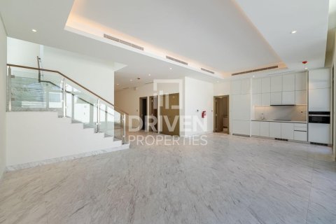 Villa à Mohammed Bin Rashid City, Dubai, EAU: 4 chambres, 595.69 m2 № 742441