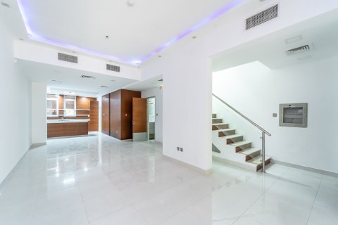 Villa te koop in Jumeirah Village Circle, Dubai, VAE 4 slaapkamers, 358 vr.m., nr 734468 - foto 2