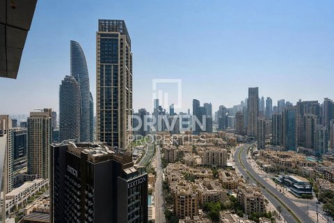 Downtown Dubai (Downtown Burj Dubai), Dubai, संयुक्त अरब अमीरात में अपार्टमेंट, 2 बेडरूम, 131.36 वर्ग मीटर, संख्या 762667 - फ़ोटो 16