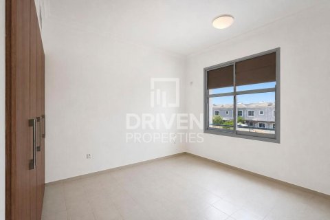 Townhouse in Falcon City of Wonders, Dubai, UAE 4 bedrooms, 324.05 sq.m. № 762664 - photo 8