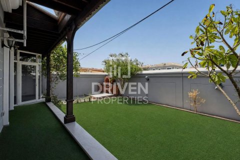 Townhouse in Falcon City of Wonders, Dubai, UAE 4 bedrooms, 324.05 sq.m. № 762664 - photo 20