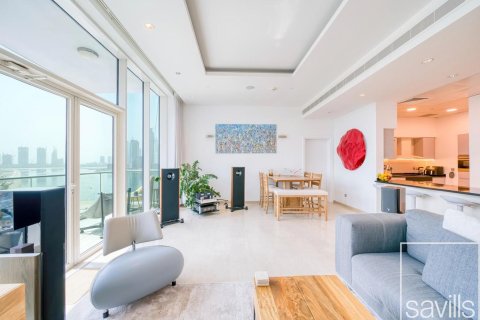 Apartment til salg i Palm Jumeirah, Dubai, UAE 2 soveværelser, 158.77 kvm № 753522 - foto 2