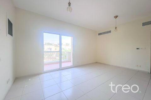 Villa till försäljning i The Springs, Dubai, UAE 3 sovrum, 208.66 kvm Nr. 733178 - fotografi 8
