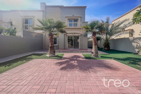 Villa till försäljning i The Springs, Dubai, UAE 3 sovrum, 208.66 kvm Nr. 733178 - fotografi 6