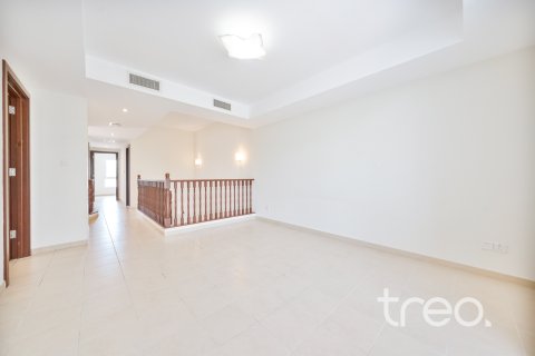 Villa til salg i Arabian Ranches, Dubai, UAE 4 soveværelser, 294.78 kvm № 733164 - foto 17