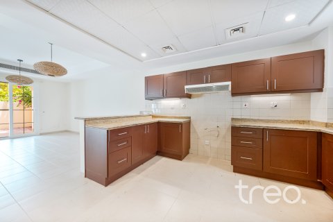 Villa til salg i Arabian Ranches, Dubai, UAE 4 soveværelser, 294.78 kvm № 733164 - foto 19