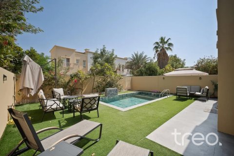 فيلا للبيع في The Springs، دبي، الإمارات العربية المتحدة 2 غرفة نوم ، 163.88 متر مربع ، رقم 733177 - صورة 1