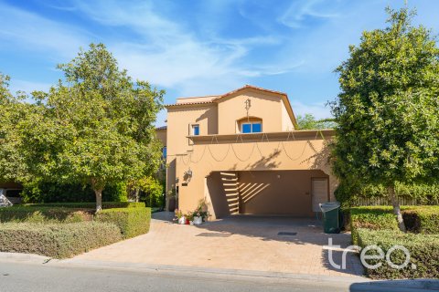 Vila di Dubai, UEA 4 kamar tidur, 309.27 m2 nomor 733163 - foto 1
