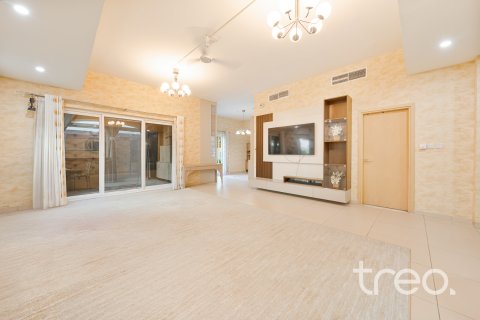 Vila di Dubai, UEA 4 kamar tidur, 309.27 m2 nomor 733163 - foto 7