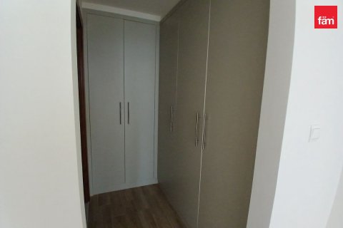 Apartment in Business Bay, Dubai, UAE 2 bedrooms, 127.5 sq.m. № 696674 - photo 8