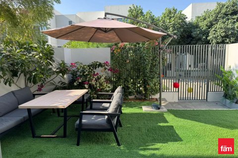 Dubai、UAE にあるタウンハウスの賃貸物件 3ベッドルーム、144.8 m2、No696675 - 写真 11