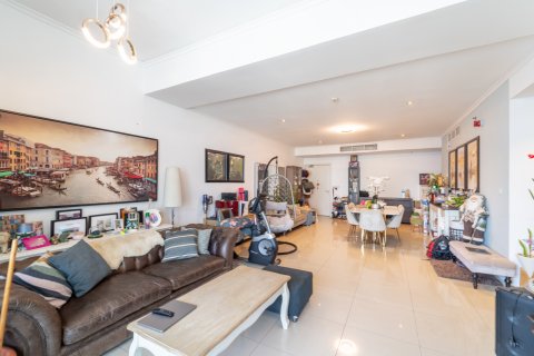 Dubai Marina, Dubai, संयुक्त अरब अमीरात में अपार्टमेंट, 2 बेडरूम, 139 वर्ग मीटर, संख्या 695920 - फ़ोटो 7