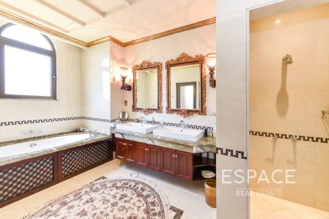 Villa para venda em Palm Jumeirah, Dubai, EAU 5 quartos, 650 m2 № 649930 - foto 16