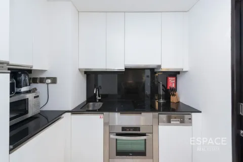 Apartment in Dubai Marina, UAE 50 sq.m. № 649471 - photo 6