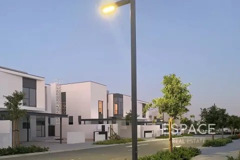 Villa para venda em Al Furjan, Dubai, EAU 4 quartos, 331 m2 № 649931 - foto 12