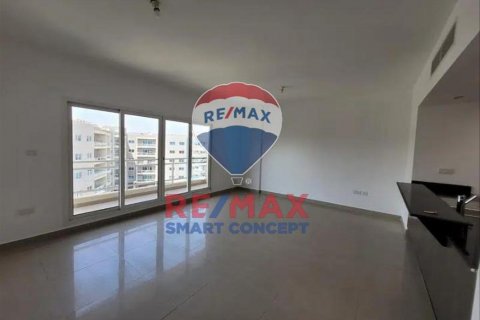 Apartment sa Al Reef, Abu Dhabi, UAE 1 silid-tulugan, 74 sq.m. № 580402 - larawan 2