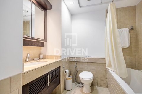 Apartmen di Downtown Dubai (Downtown Burj Dubai), Dubai, UAE 1 bilik tidur, 84 meter persegi № 682655 - foto 9