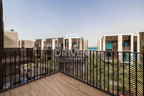 Vila v Jumeirah, Dubai, SAE 3 spálne, 258 m2 č. 683042 - Fotografia 24