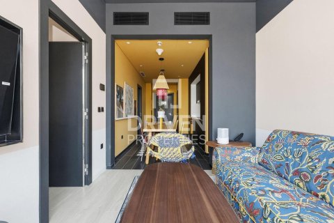 Apartamento para arrendamento em Business Bay, Dubai, EAU 2 quartos, 74.51 m2 № 747026 - foto 2