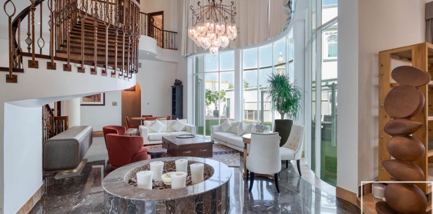 Vila di Al Sufouh, Dubai, UAE 5 bilik tidur, 1114.84 meter persegi № 747895