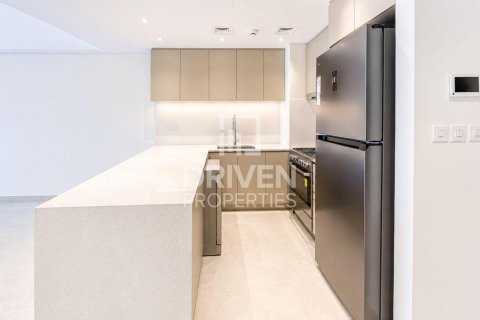 Lägenhet i Umm Suqeim, Dubai, UAE 2 sovrum, 110.65 kvm Nr. 747025