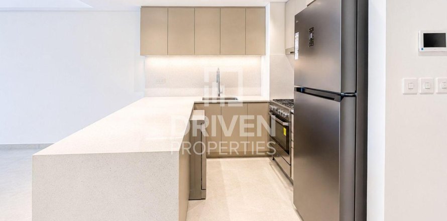 Apartamento em Umm Suqeim, Dubai, EAU 2 quartos, 110.65 m2 № 747025