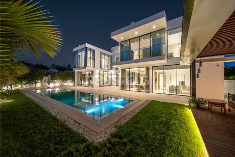 Villa in Al Barari, Dubai, UAE 4 bedrooms, 839 sq.m. № 625239 - photo 12