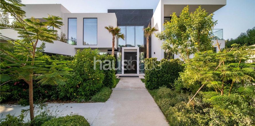 Villa in Al Barari, Dubai, UAE 4 bedrooms, 839 sq.m. № 625239