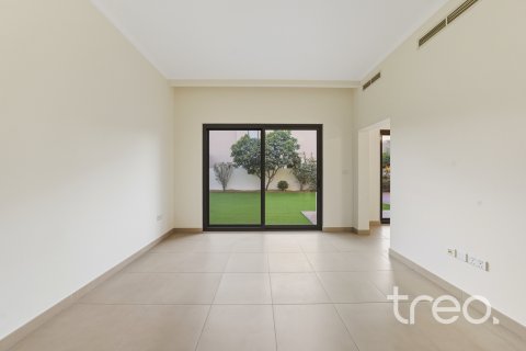 Vilë në Arabian Ranches 2, Dubai, Emiratet e Bashkuara Arabe 5 dhoma gjumi, 360 m2. № 761389 - Foto 10