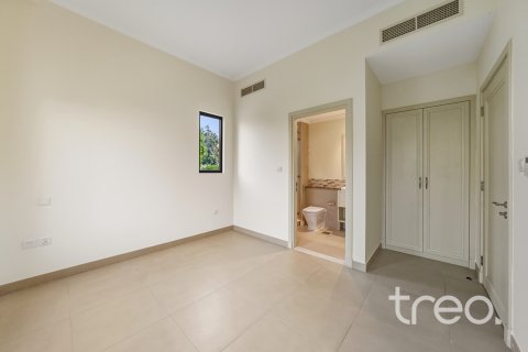 Vilë në Arabian Ranches 2, Dubai, Emiratet e Bashkuara Arabe 5 dhoma gjumi, 360 m2. № 761389 - Foto 11