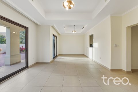 Vilë në Arabian Ranches 2, Dubai, Emiratet e Bashkuara Arabe 5 dhoma gjumi, 360 m2. № 761389 - Foto 7