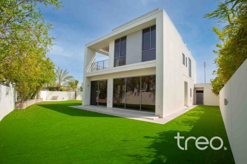 ویلا برای اجاره در Dubai Hills Estate، Dubai، امارات متحده عربی 4 خوابه ، 327.3 متر مربع ، شماره 761386 - تصویر 2