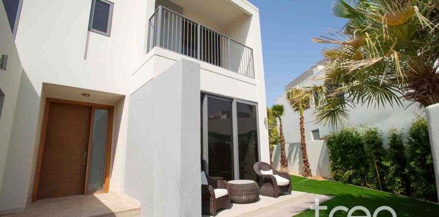 ویلا در Dubai Hills Estate، Dubai ، امارات متحده عربی 4 خوابه ، 327.3 متر مربع.  شماره 761386