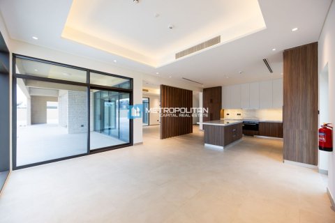 Vila v Ghantoot, Abu Dhabi, SAE 5 spální, 1619.9 m2 č. 695655 - Fotografia 5
