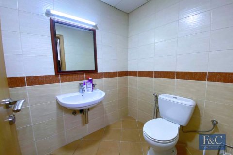 Iroda itt: Jumeirah Lake Towers, Dubai, EAE, 107 m², azonosító: 704789 - fénykép 3