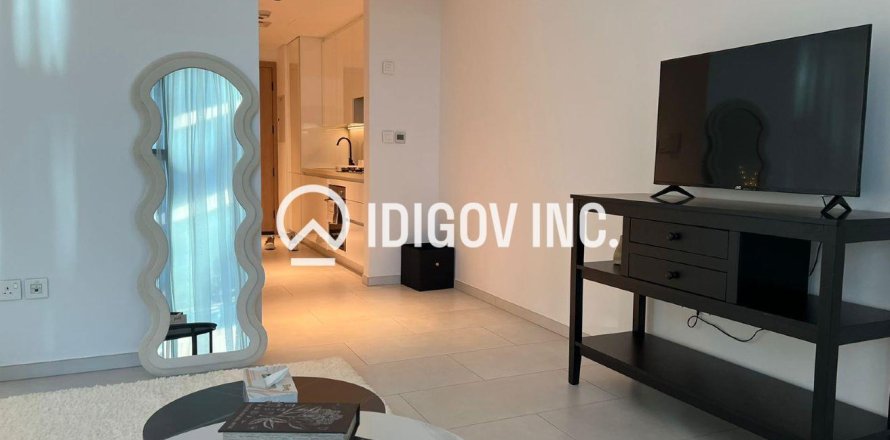 Apartament në Business Bay, Dubai, Emiratet e Bashkuara Arabe 1 dhomë, 56 m2. № 680647