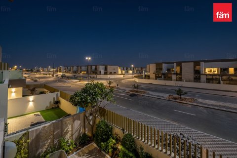 Řadový dům v Dubai, SAE 4 ložnice, 187.2 m² Č.: 692867 - fotografie 5