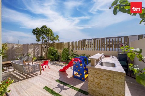 Řadový dům v Dubai, SAE 4 ložnice, 187.2 m² Č.: 692867 - fotografie 8