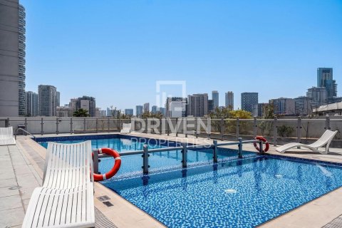 Apartmen di Jumeirah Village Circle, Dubai, UAE 2 bilik tidur, 103.77 meter persegi № 743662 - foto 23